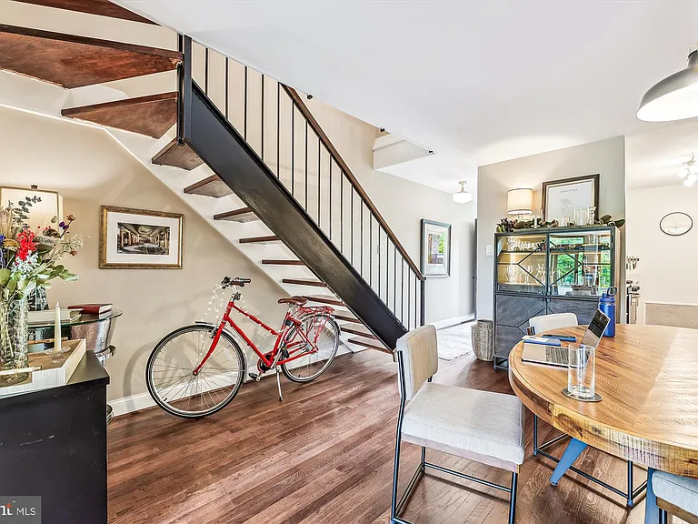 335 N St SW #335 — Photo 8
