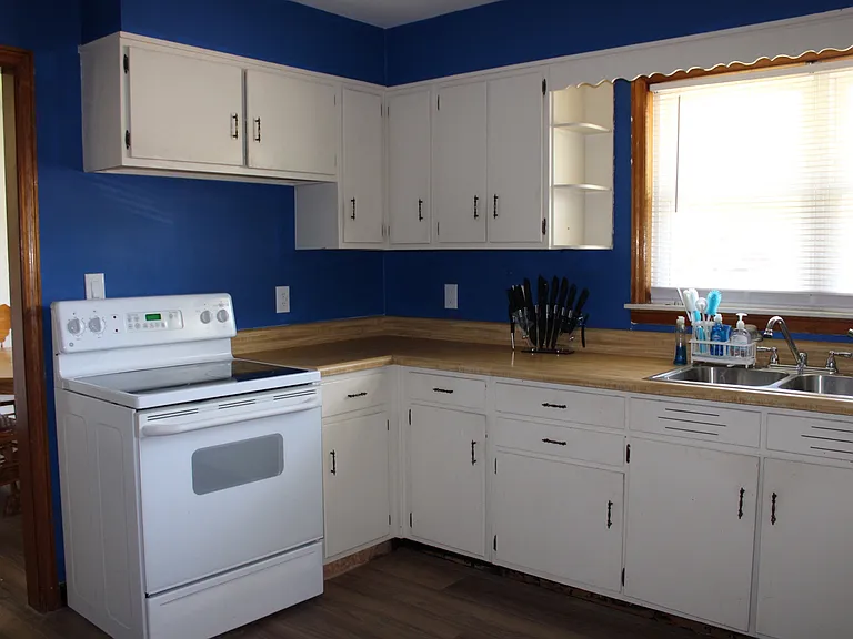 414 Lee Dr — Photo 7