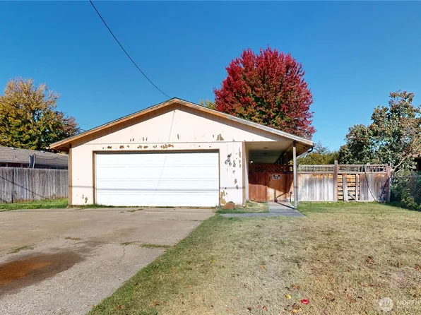 662 SW 1st. Street, College Place, WA 99324