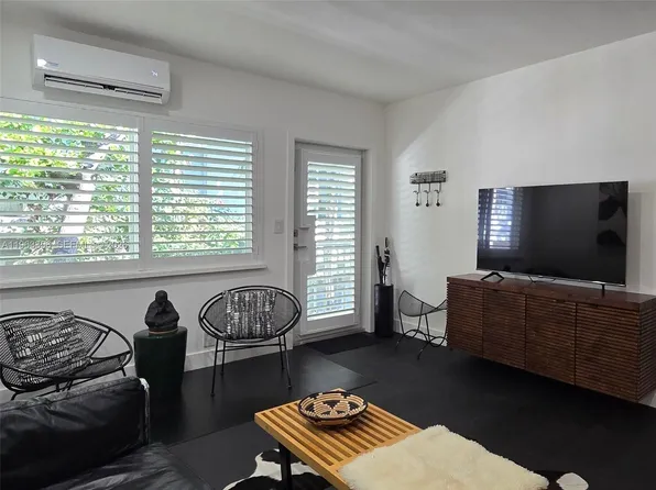 1021 Michigan Ave APT 9, Miami Beach, FL 33139