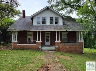 111 Chestnut Ave, Stuart, VA 24171