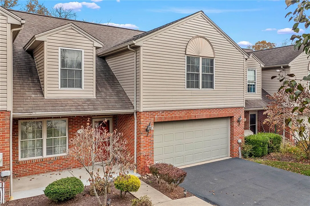 6 Dogwood Dr photo 1
