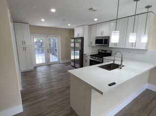 5704 Priscilla Ln, Lake Worth, FL 33463