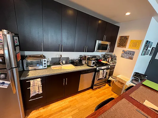 Rented by Nooklyn NYC LLC | media 13