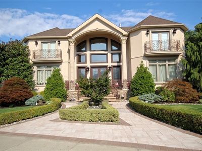 797 Woodrow Rd, Staten Island, NY, 10312