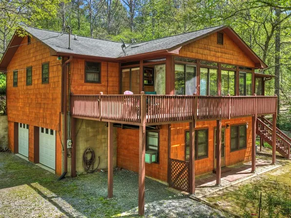 509 Ponderosa Rd, Ellijay, GA 30540
