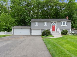 43 Worthington Rd, Glastonbury, CT 06033