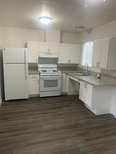 Floor plan 3-BEDROOM 1-BATHROOM