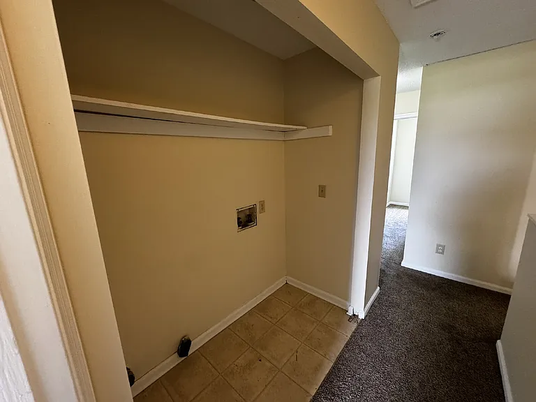 1100 Pineland Ave #9A — Photo 9