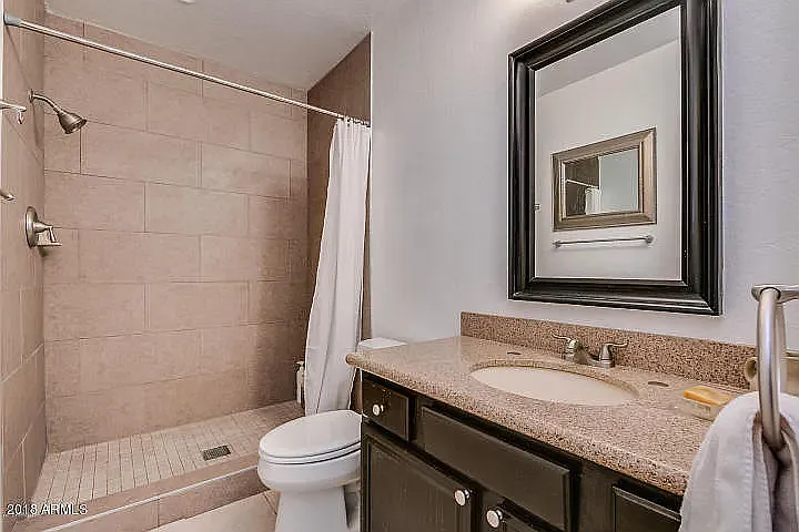 2521 S Maple Ave #104 — Photo 14