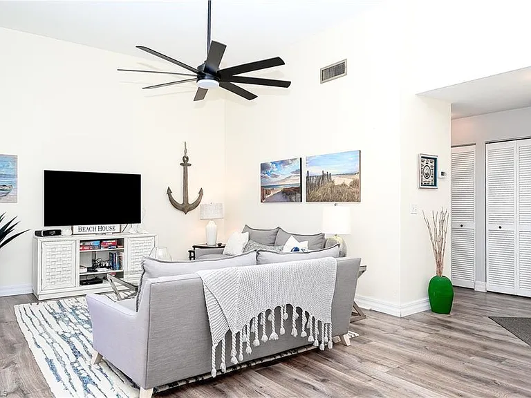 586 Beachwalk Cir #O-305 — Photo 15