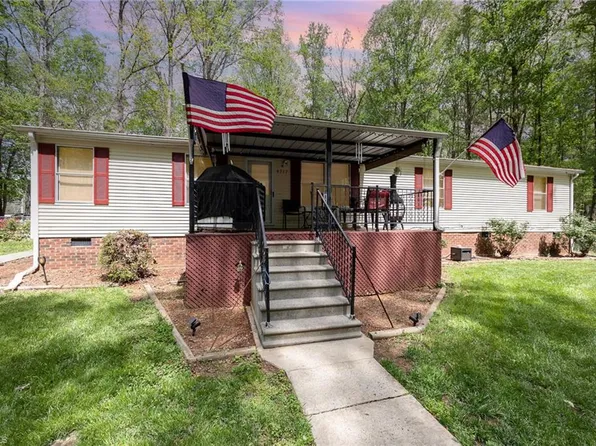 9717 Us Highway 64 E, Ramseur, NC 27316