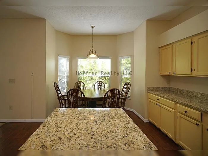 10905 Capstan Lake Dr — Photo 7