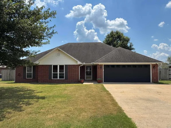 8 Mockingbird Dr, Vilonia, AR 72173