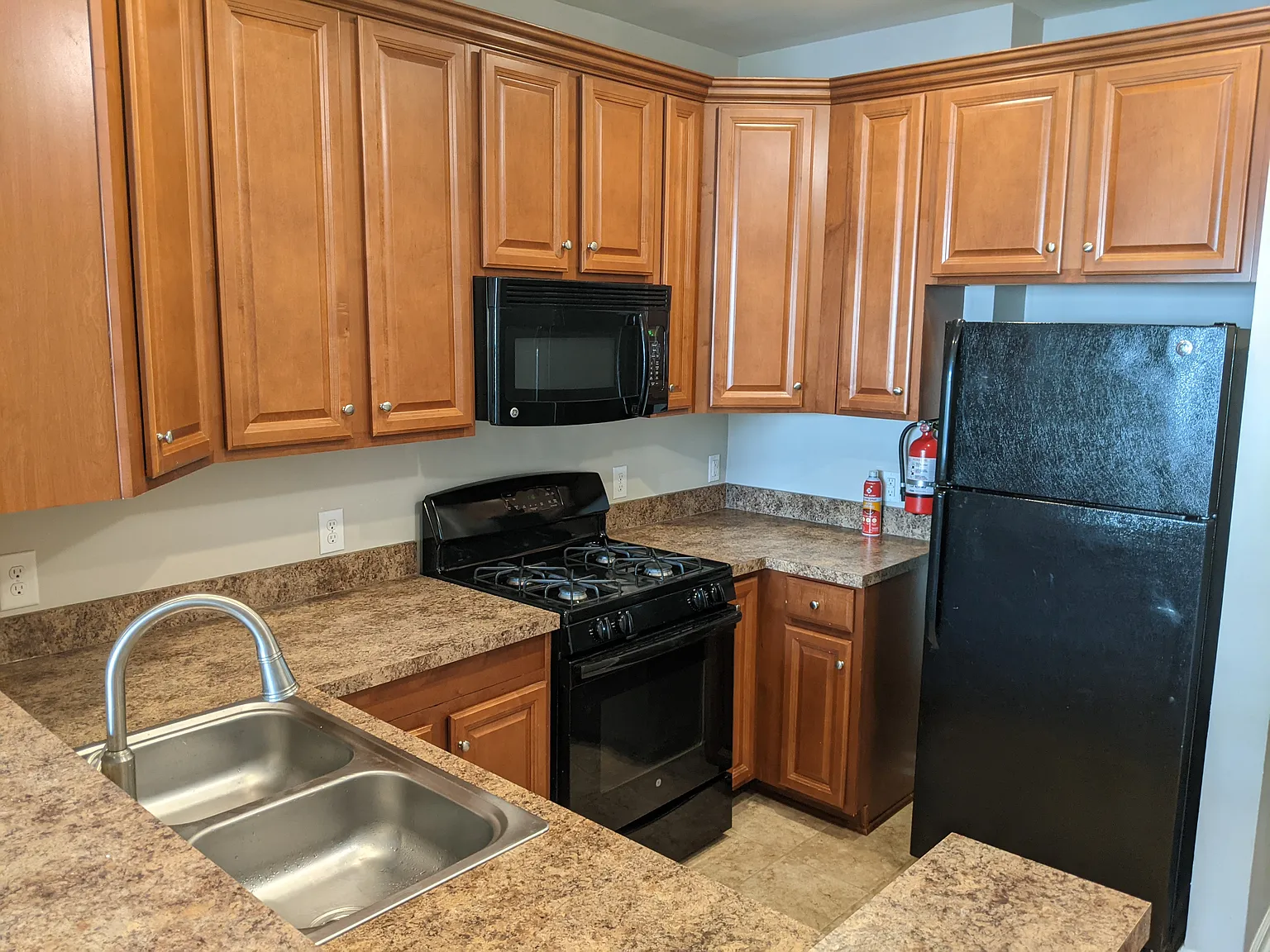 2 bed, 1140 sqft, $3,000 — Photo 4