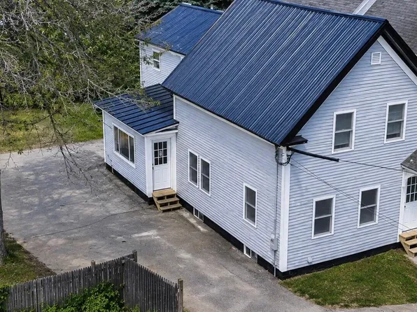 29 Carey Lane, Waterville, ME 04901
