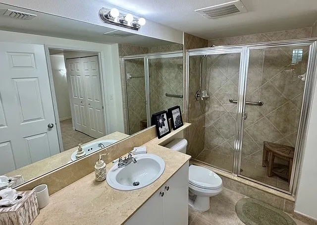 625 Casa Loma Blvd #304 — Photo 10