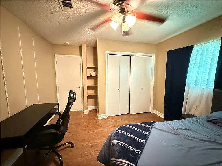 1609 Lemon Tree Ln — Photo 21