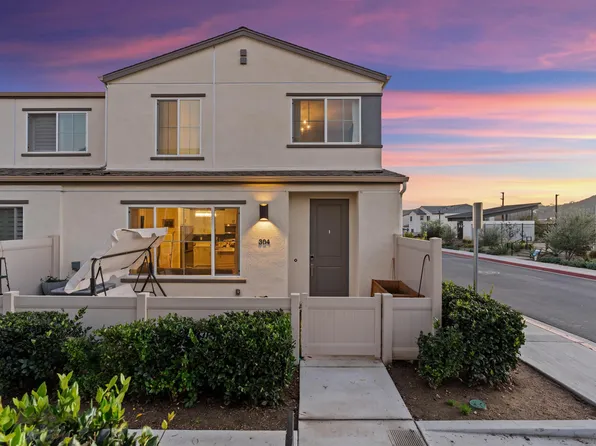 304 Sweet Pl, Fallbrook, CA 92028