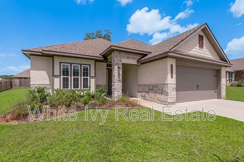 3 bed, 2.0 bath, 1698 sqft, $2,750 — Photo 2