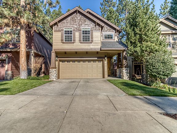 2nd image of 19458 Hollygrape St