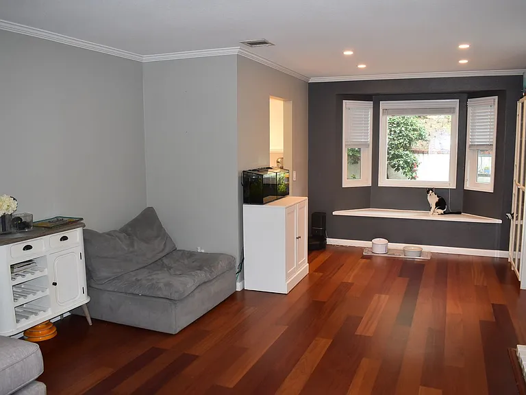 1706 S Mammoth Pl — Photo 5