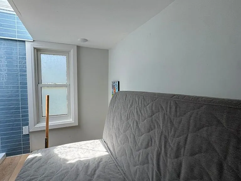 40 Bond St #TOWNHOUSE — Photo 19