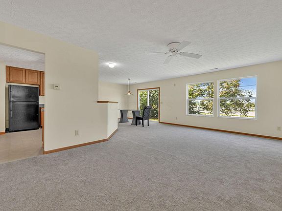 3rd image of 2117 Ripple Rd