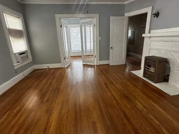 107 S Edgefield Ave Unit A, Dallas, TX 75208