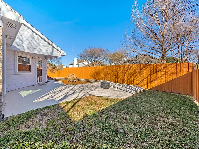 128 Overbrook Dr — Photo 9