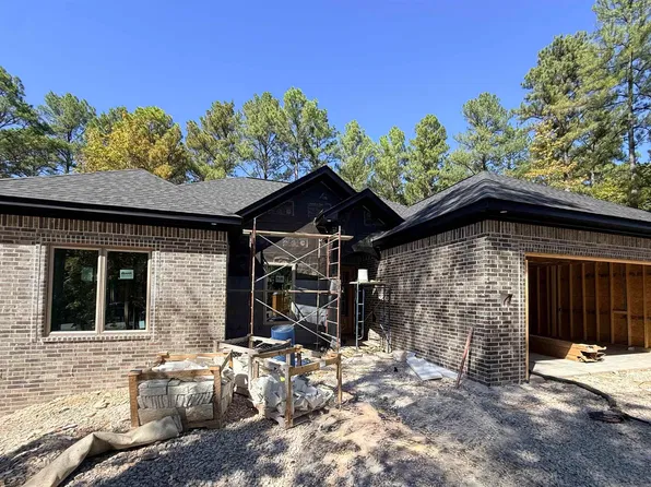 5 Villas Way, Hot Springs Village, AR 71909