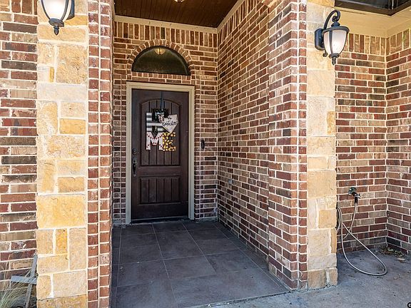2nd image of 15682 Regian Dr