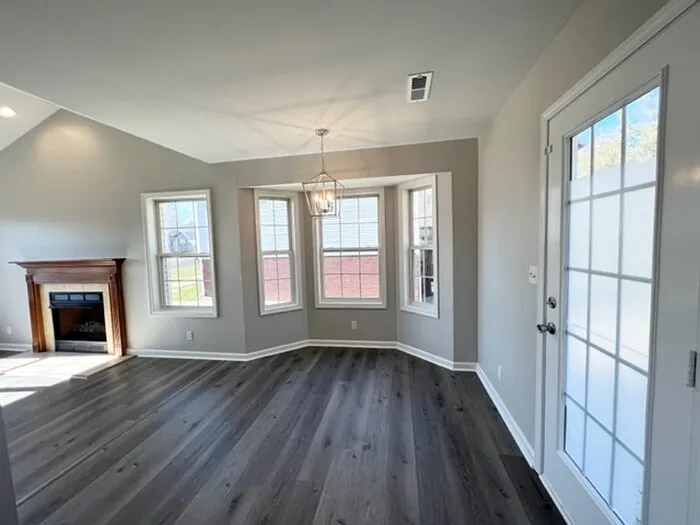 3 bed, 2.0 bath, 1750 sqft, $1,850 — Photo 4