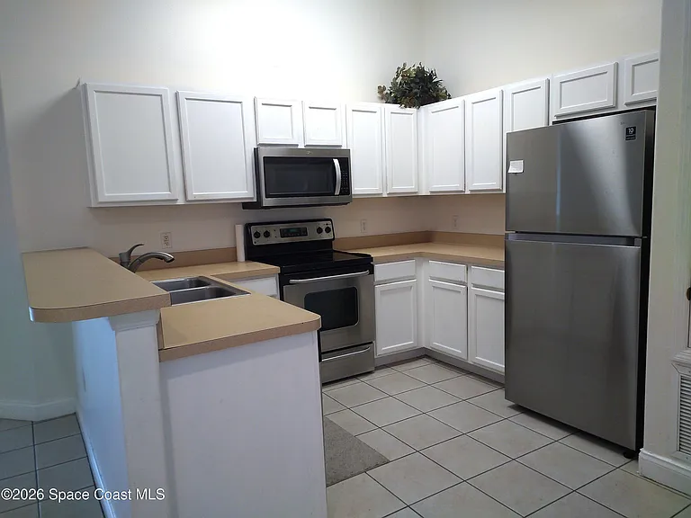 603 Grant Ct — Photo 7