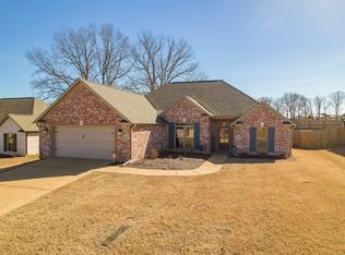 108 Gatewick Dr, Jackson, TN 38305