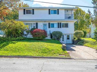 36 Erin Dr, Dartmouth, NS B2W 2B8