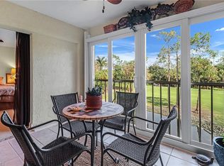 1025 Foxfire Ln APT 306, Naples, FL 34104