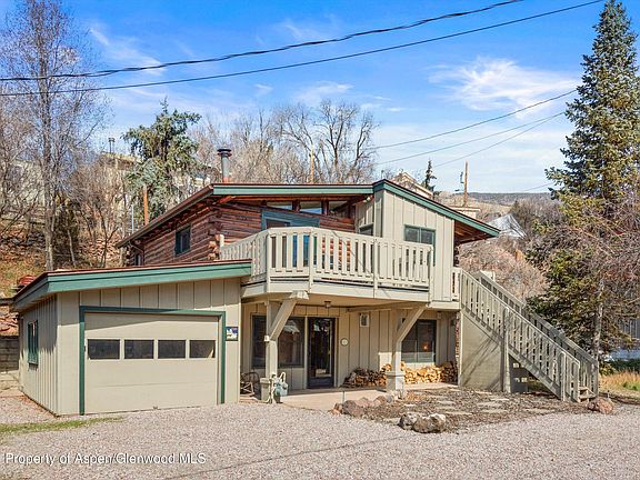 2nd image of 120 Tucker Ln