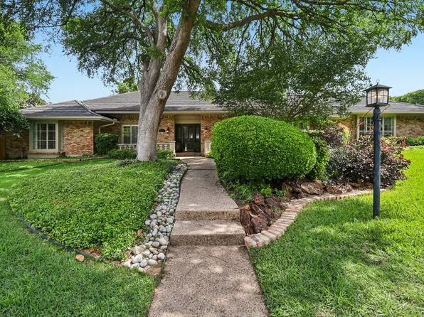 1015 Crowley Rd, Arlington, TX 76012