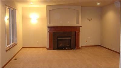 5th image of 8203 183rd Ave E