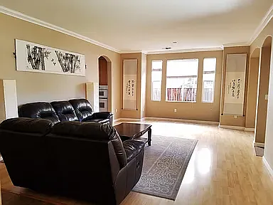 4 bed, 3.5 bath, 2612 sqft, $5,500 — Photo 2