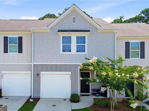 1052 Paddington Dr, Cartersville, GA 30120