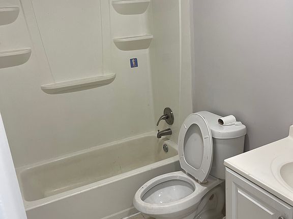 2nd image of 3750 Morrell Ave #B