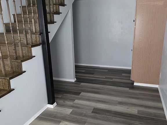 2nd image of 3009 NW 28th St