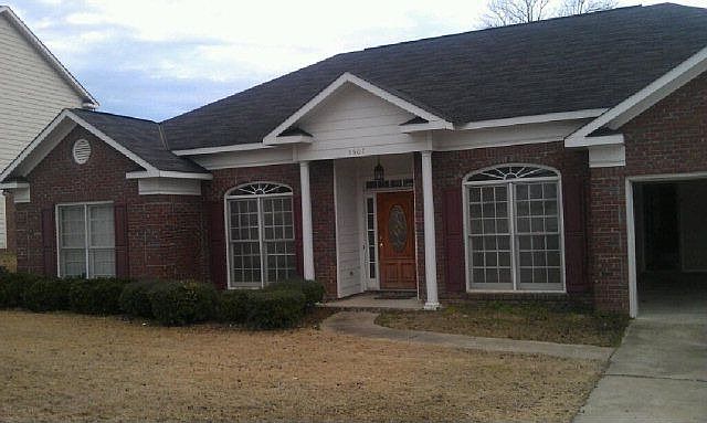 1st image of 5507 Chatham Woods Dr
