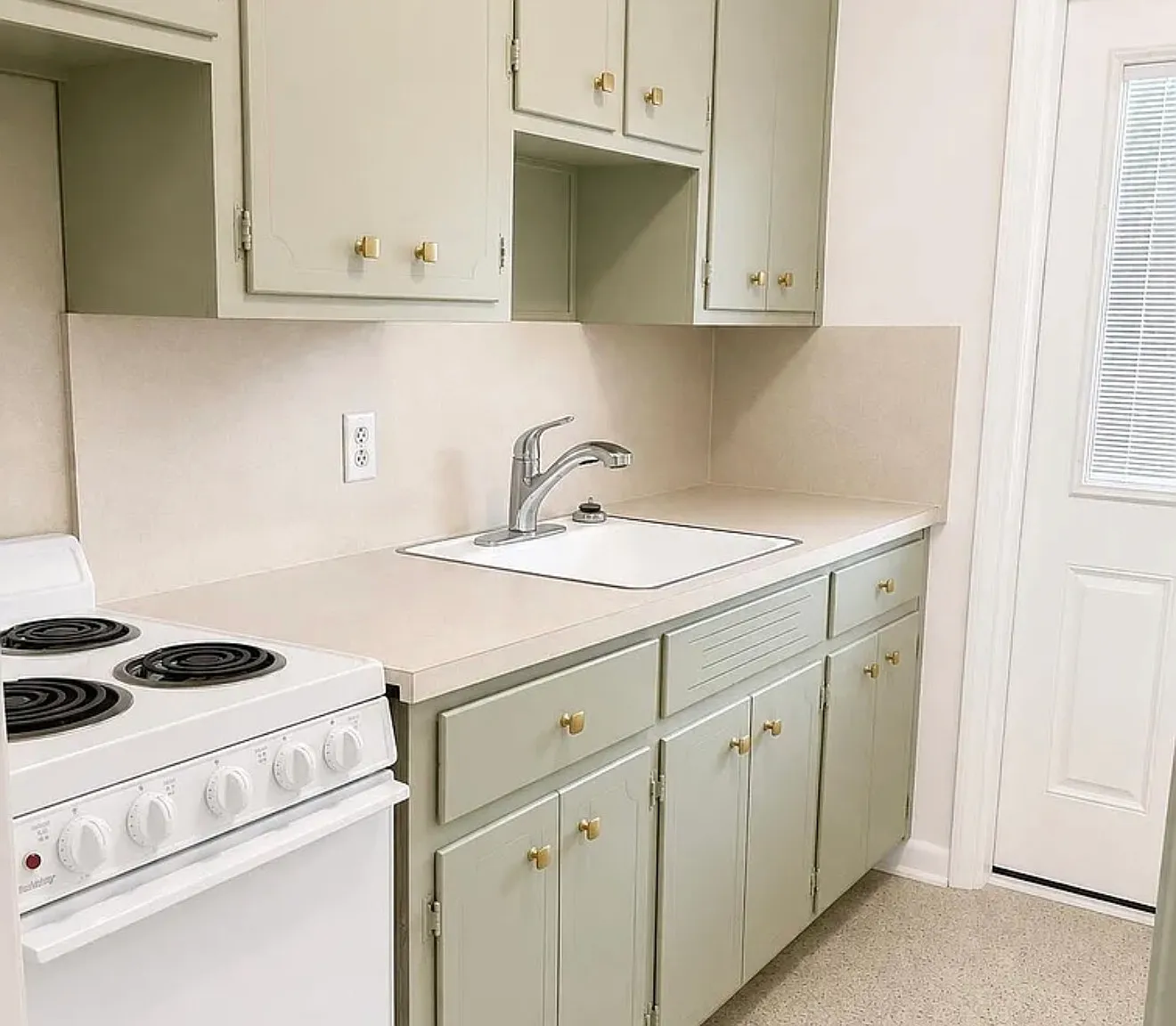 3603 Morton St — Photo 4