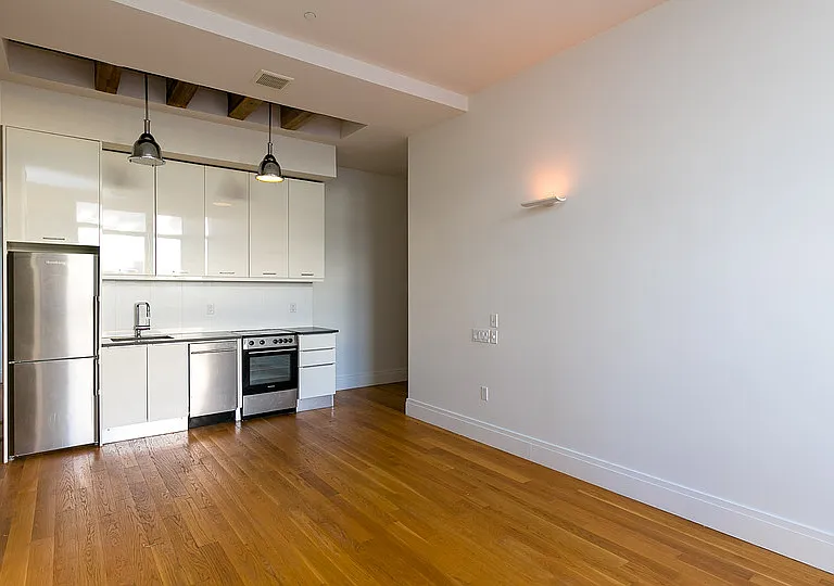 17 Monitor St #1G — Photo 50
