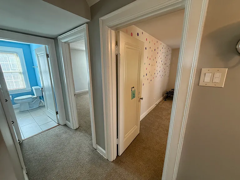 2629 E Broad St — Photo 48