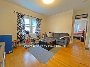 65 Taylor St APT 1, Waltham, MA 02453