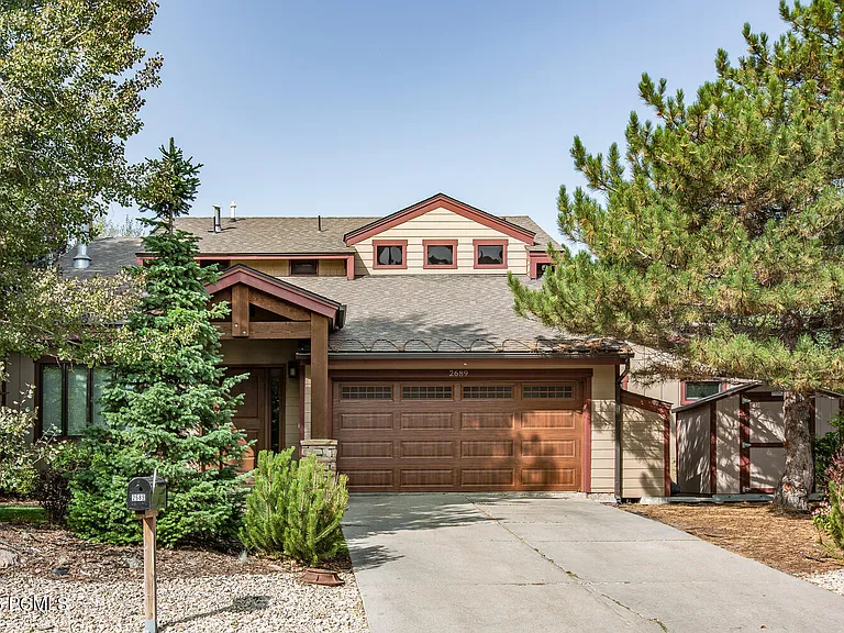 2689 Holiday Ranch Loop Rd — Photo 28